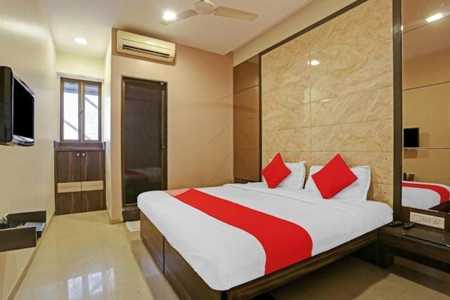 UGo Stay 001 Hotel Amfahh Mumbai Exterior foto